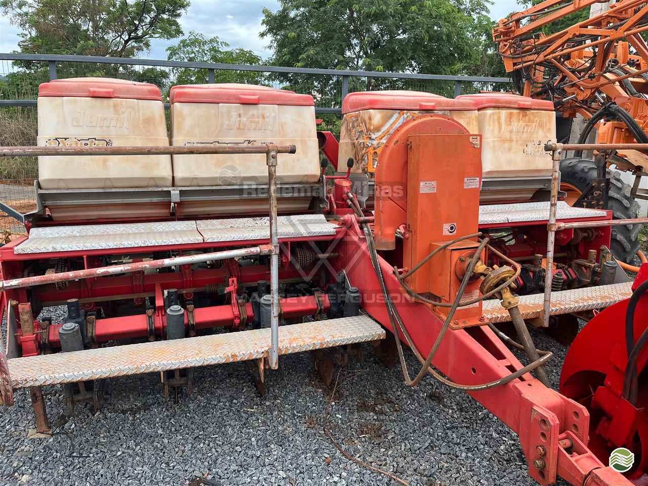 PLANTADEIRA JUMIL JM 2980 Redemaq - Massey PATOS DE MINAS MINAS GERAIS MG